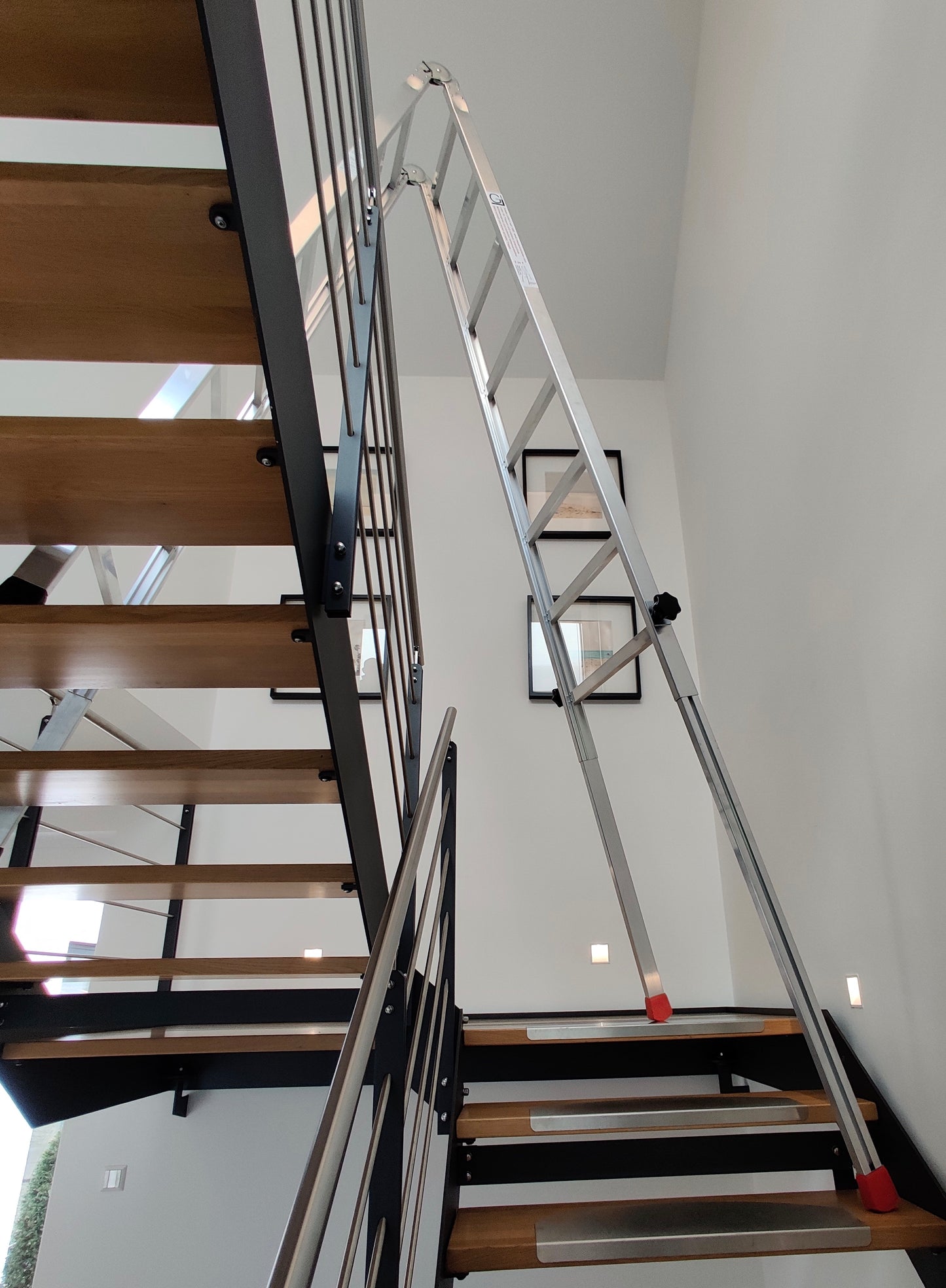 Gödde Treppenleiter 2 x 8 Stufen  (Anlegeleiter, Stehleiter, Treppenleiter)